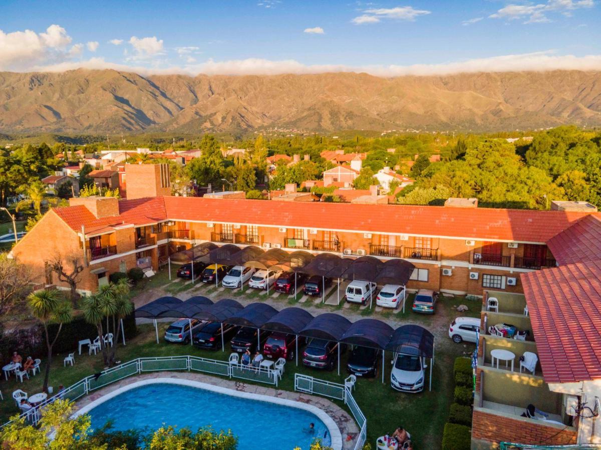 Hotel Valle Del Sol Merlo Exteriör bild